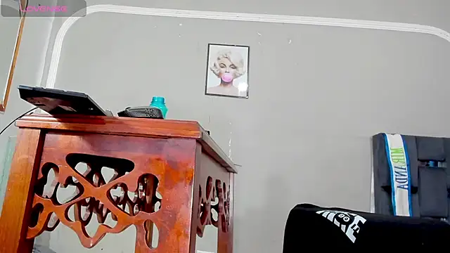 Jimena_Grey live