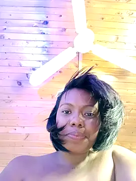 lia_mariana live