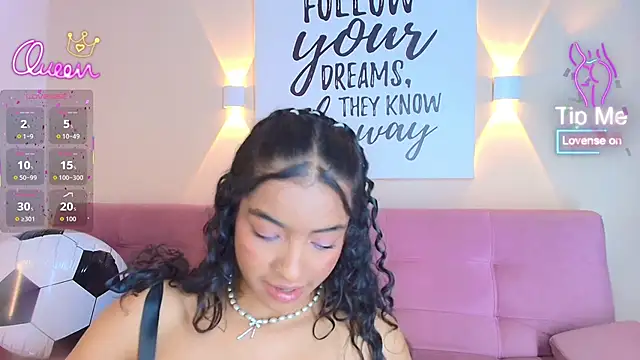 SunnyGilmoree live