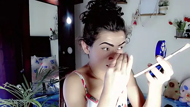 NathalialLooes live