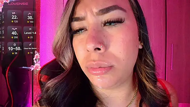 leahtemptation3 live