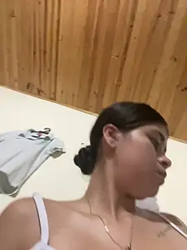 Kloe_1223 live