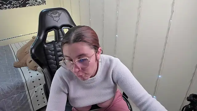 Fernanda__ live