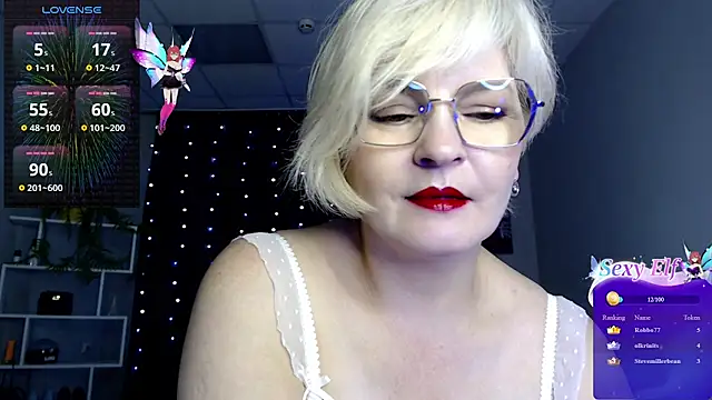 BlondeBrilliant7 live