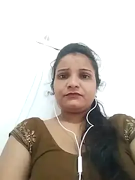 Cut_rani64 live