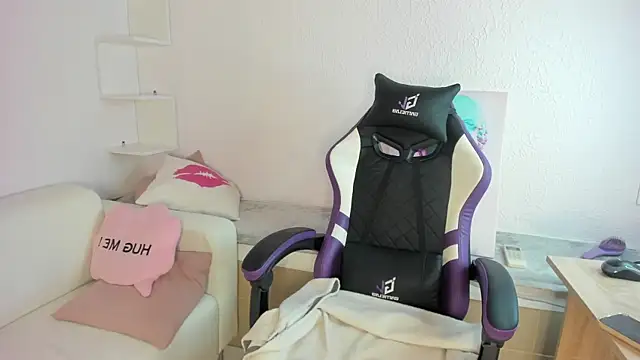 Ella_starrr__ live