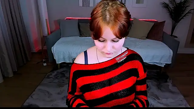 MiaLacrice live