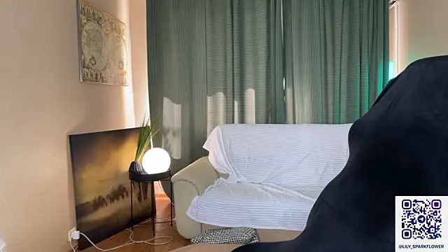 Lill_Lily live