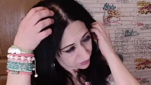 DebraMilf live