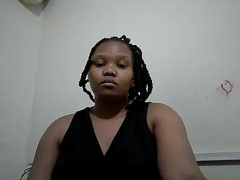 QueenAtynat live