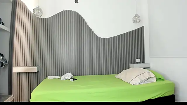 Rose_blonde__ live