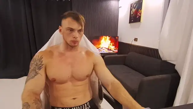 YourHotGreg live