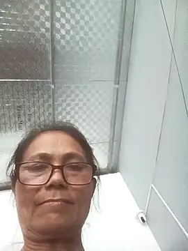 Vieekee live