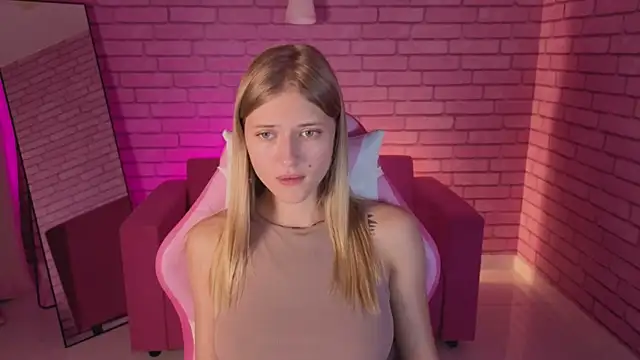 Rebecca_Caldwell live
