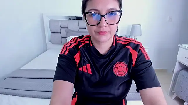 Camilaa_bueno live