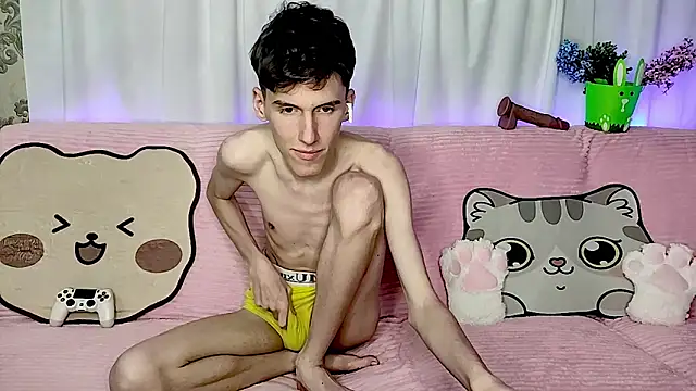 GoodBoyLuca live