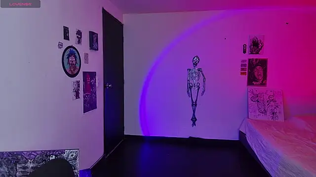 Sabrina_scarlett live