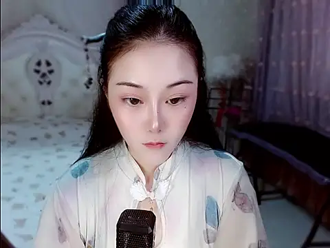 Amy-cnbaby live