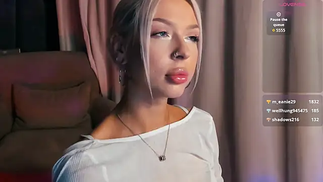 Alaska_Lane live