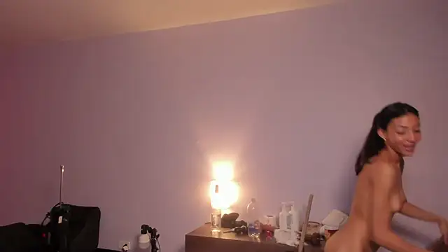 lupeebony live