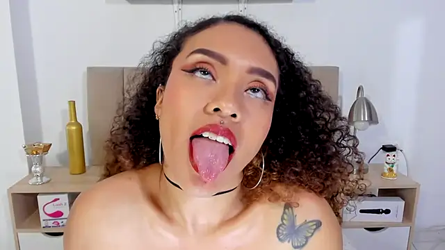 Zoe_Gruber live