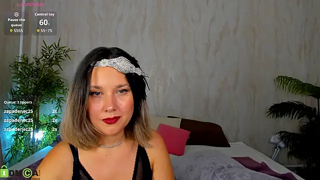 Nikki_Mi1k live