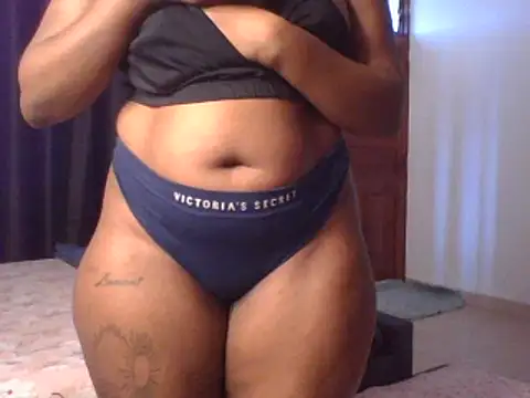 Miss_peachy live