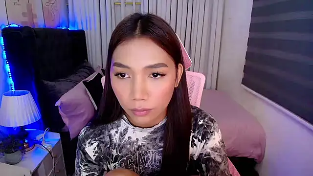 fuckingnaughtyjade live