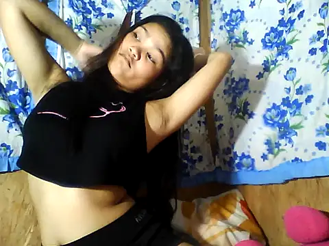 PinaySkinnyJust18 live