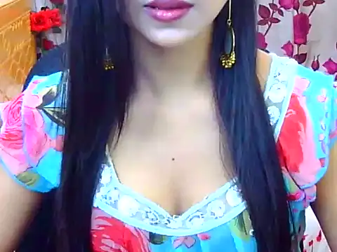 Alina_Nur live