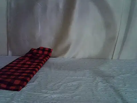 Qute_nipple live