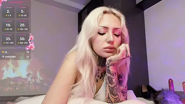 necroblonde live