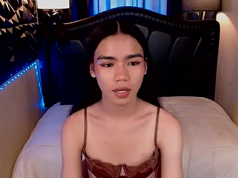 Christine_pretty profile