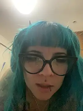 madammedalia live
