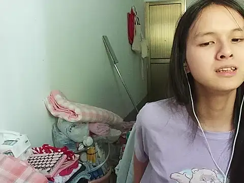 RebelAura live