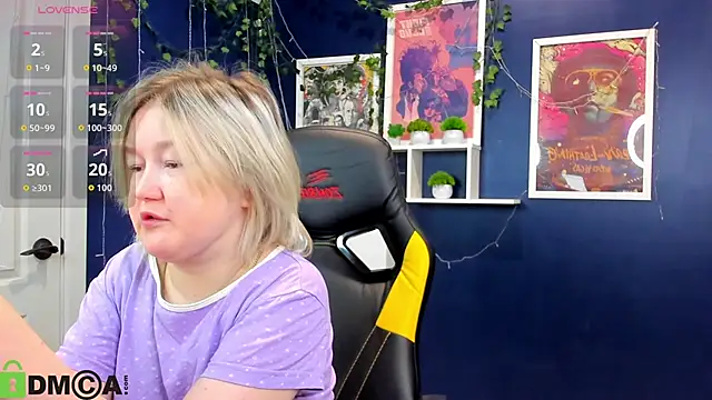 Sara_Robinson live