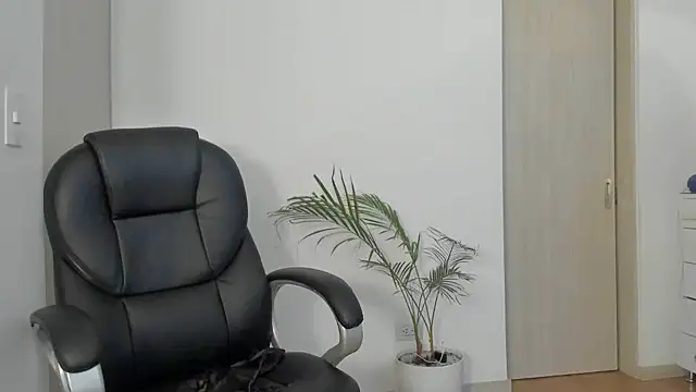 charlotte_tiller live
