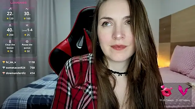 Naughty_Annn live