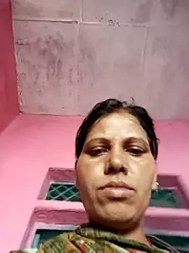 Miss_Varma live