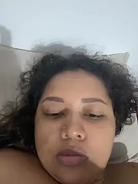 Ninibella live