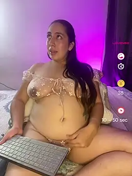 LatinPregnantRosie live