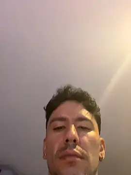 MR_EITHAN live