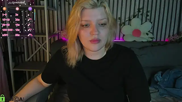 Michele_Greenn live