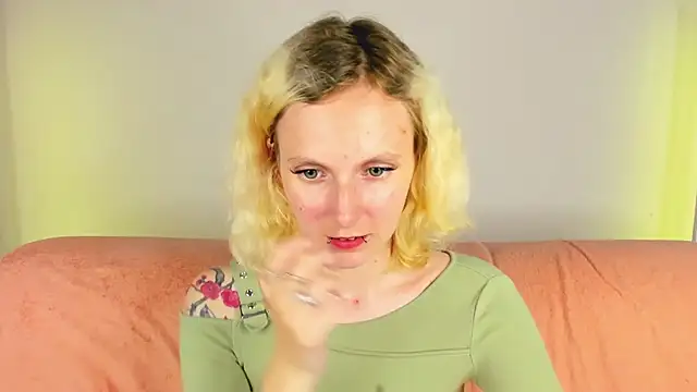 LikiLips live