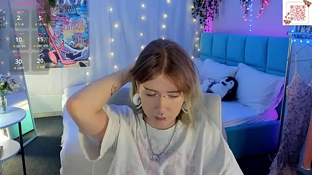 Elira_Vane live