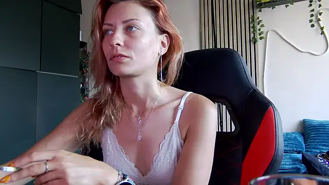 karo123421 live