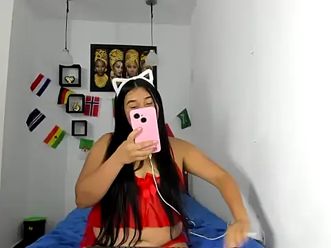 naughty_blackhair live