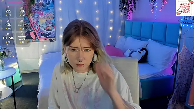 Elira_Vane live