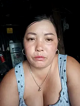 sary-hot2x live