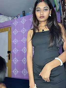 Sweet-priyaa live